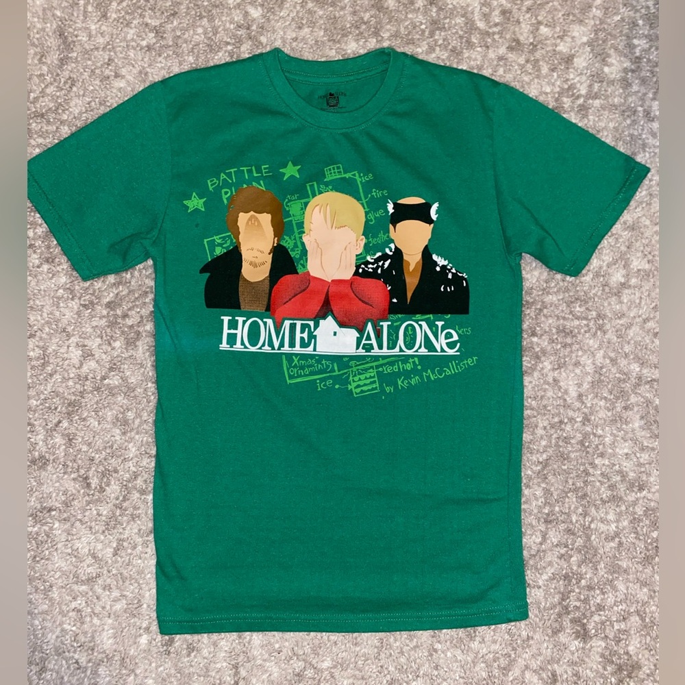 Home Alone T-Shirt- adult small/XL child
